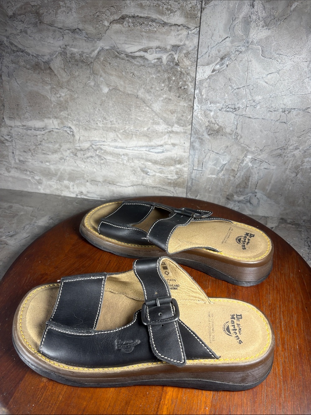 Dr Martens Leather Buckle Women’s Size 8 Black Chunky 90’s Style Sandals